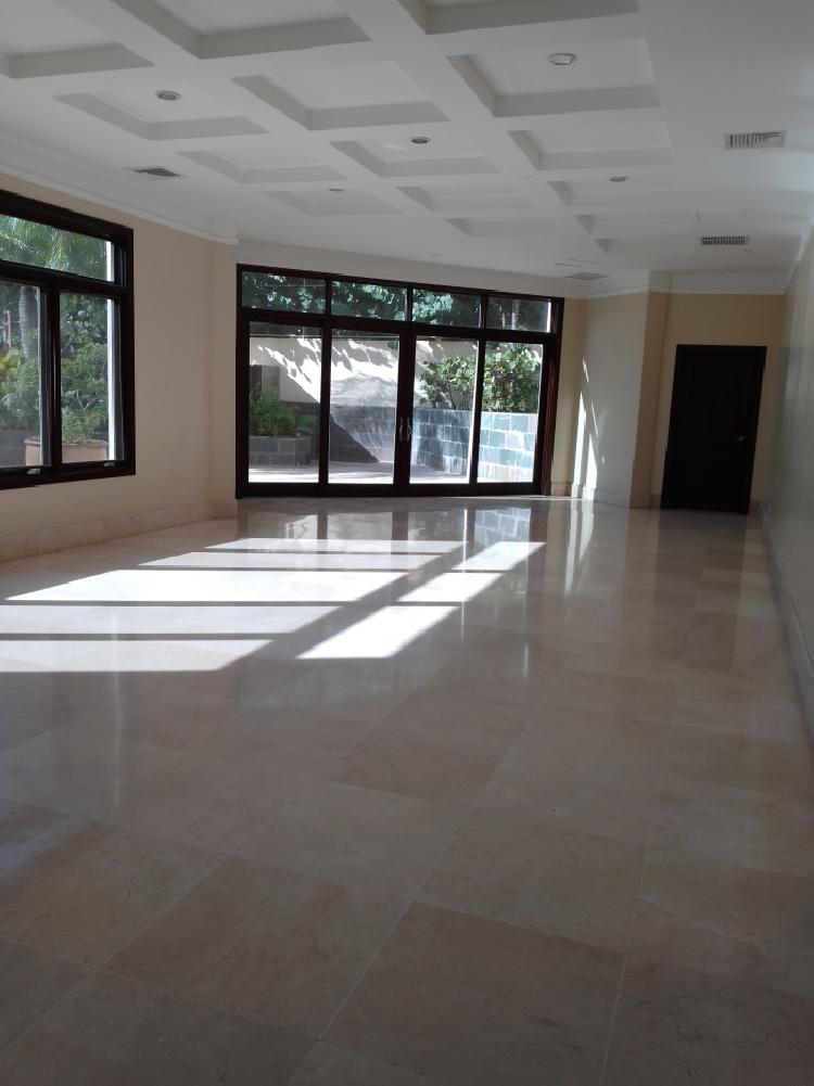Apartamento  en alquiler y venta en los Cacicazgos