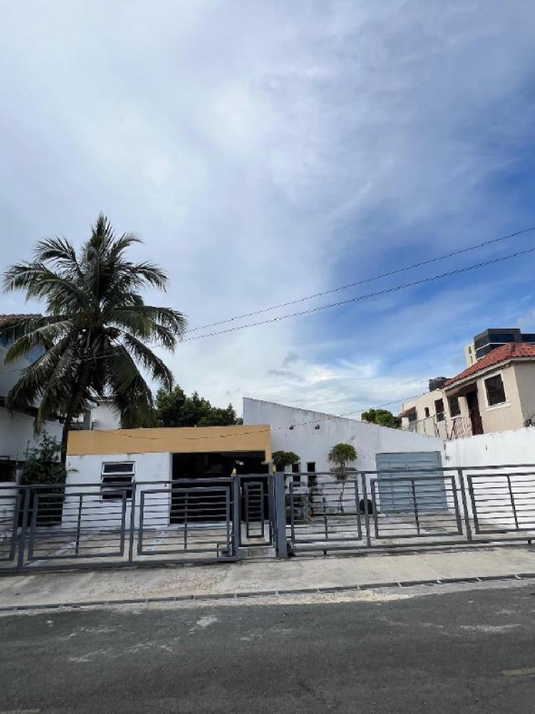 Casa comercial en Alquiler en El Millon