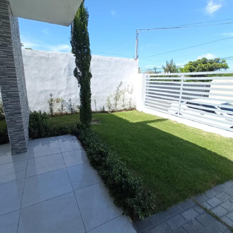 Casa en Venta con Patio en Prado Oriental, S.D.E.