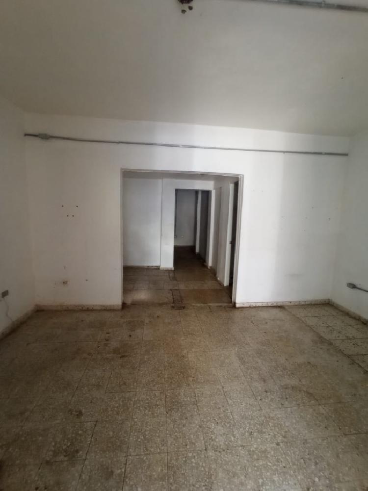 Local Comercial en Alquiler  en Mirador Norte