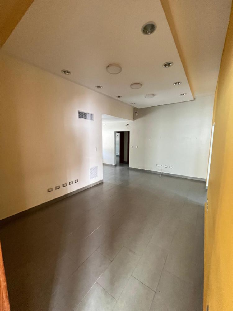 Casa comercial en Alquiler en El Millon