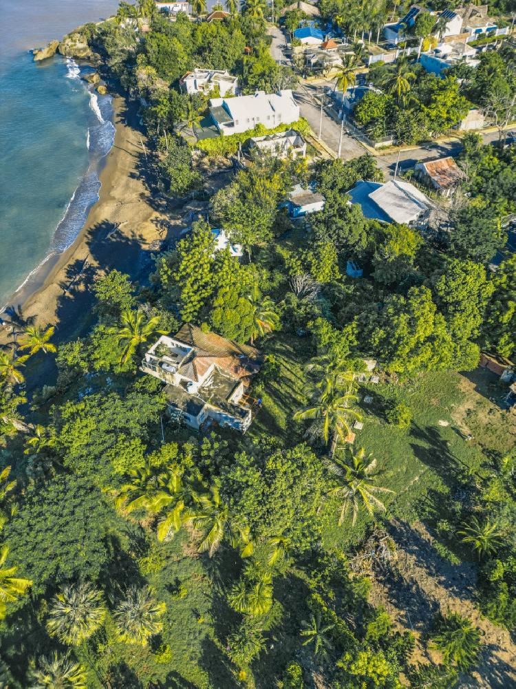 Terreno en Venta frente a la Playa en Boca de Chavón 