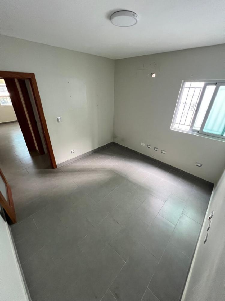 Casa comercial en Alquiler en El Millon