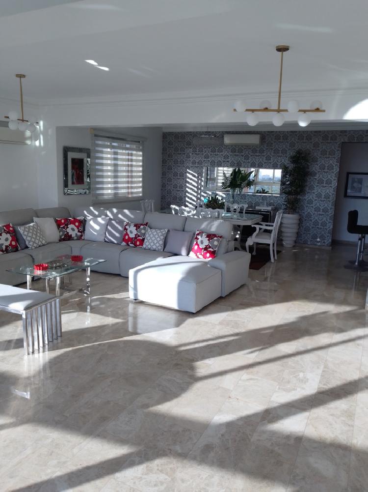 Apartamento en venta amueblado en los Cacicazgos