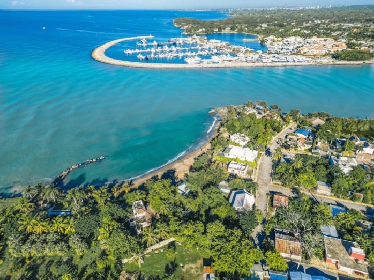 Terreno en Venta frente a la Playa en Boca de Chavón 