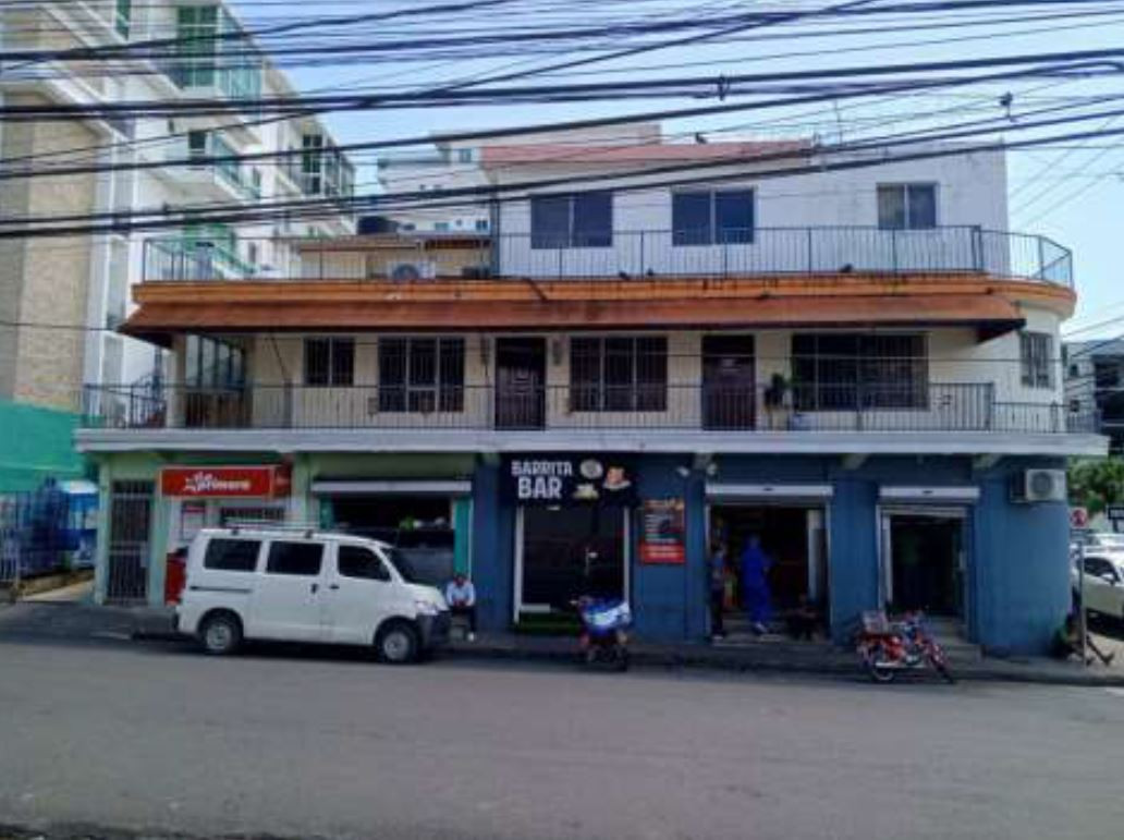 Edificio Comercial en Venta en Ensanche Julieta