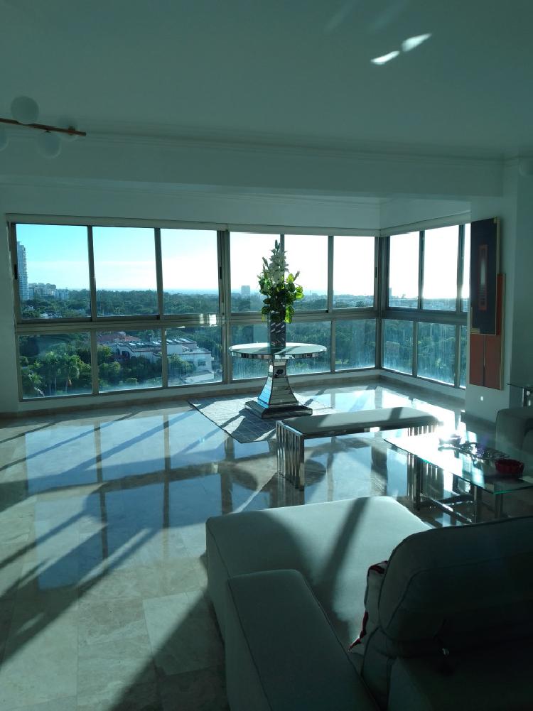 Apartamento en venta amueblado en los Cacicazgos