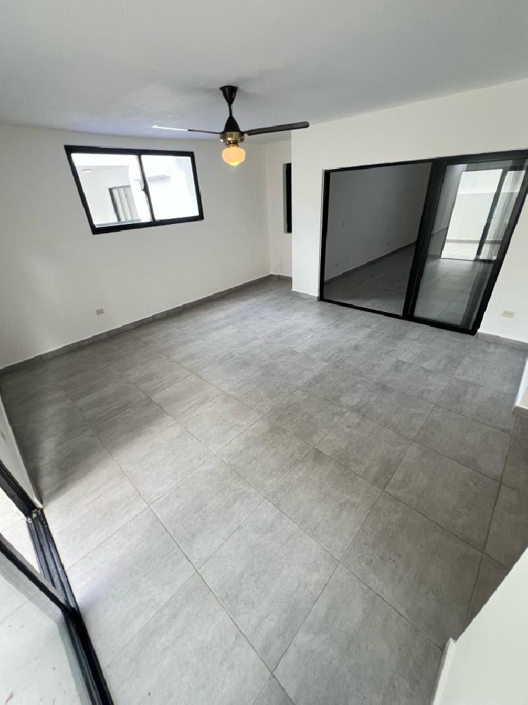 Apartamento de 1 habitacion en Bella vista con terraza