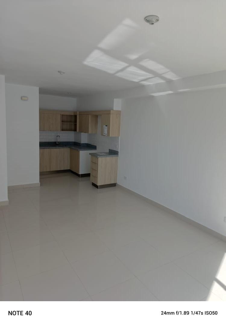 Apartamento de una Habitación en Alquiler