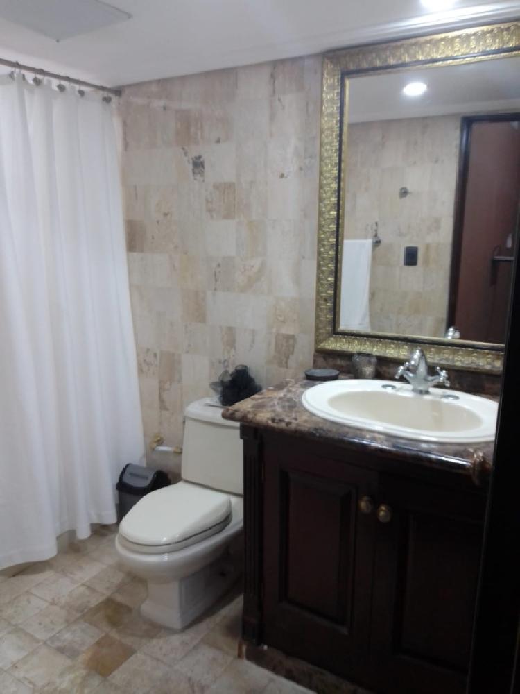 En Renta Elegante Apartamento Amueblado Sector La Julia