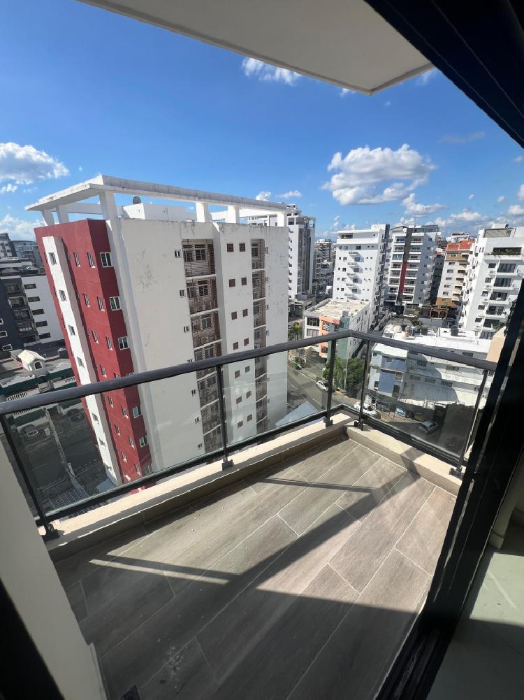Apartamento en alquiler nuevo en Evaristo Morales