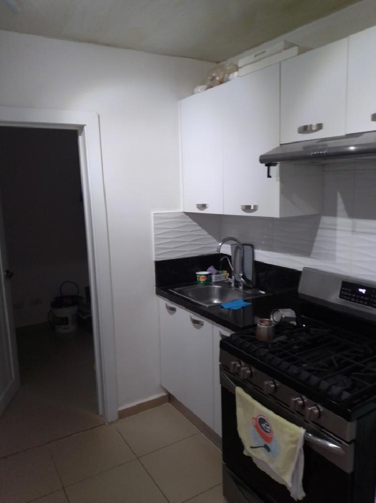 Apartamento en venta de 3 hab. en los Cacicazgos