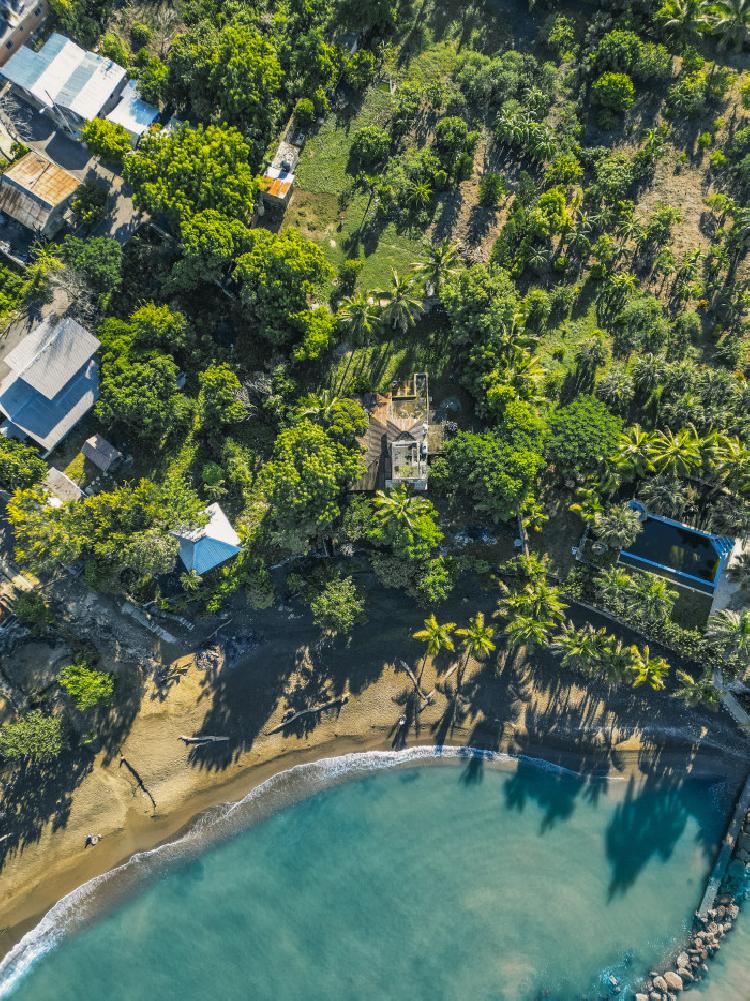 Terreno en Venta frente a la Playa en Boca de Chavón 