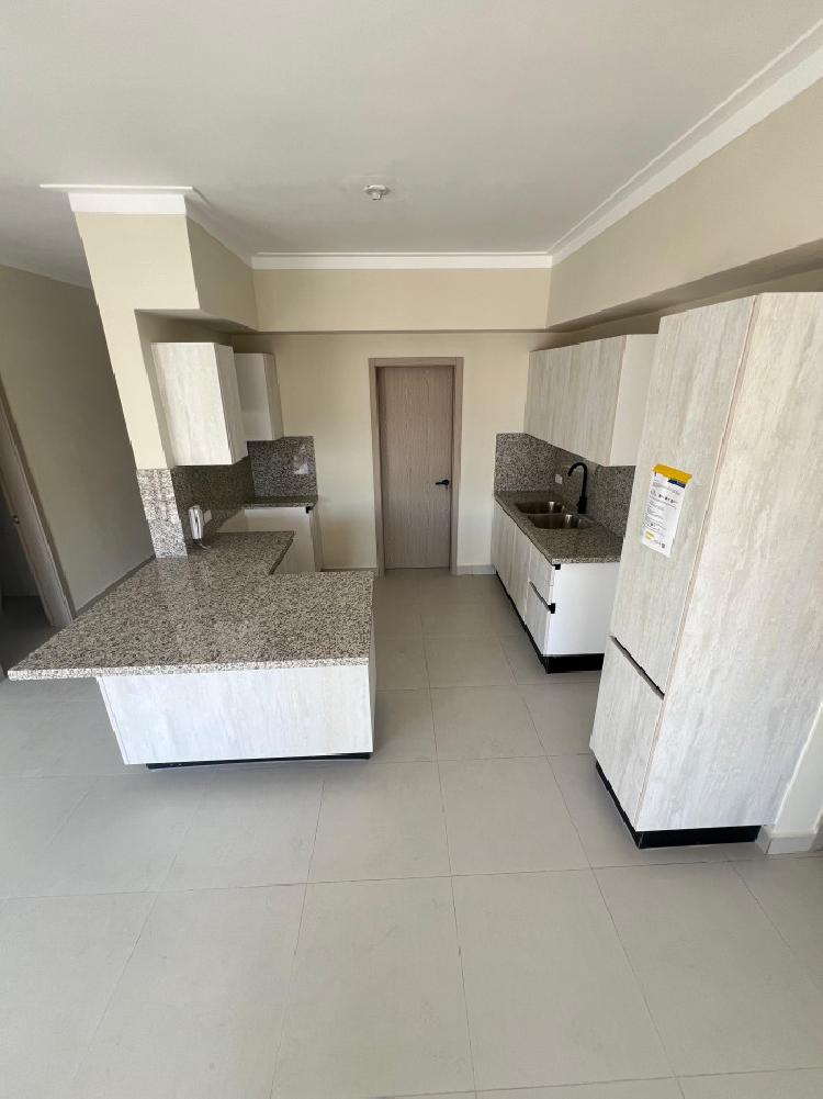 Apartamento en alquiler nuevo en Evaristo Morales