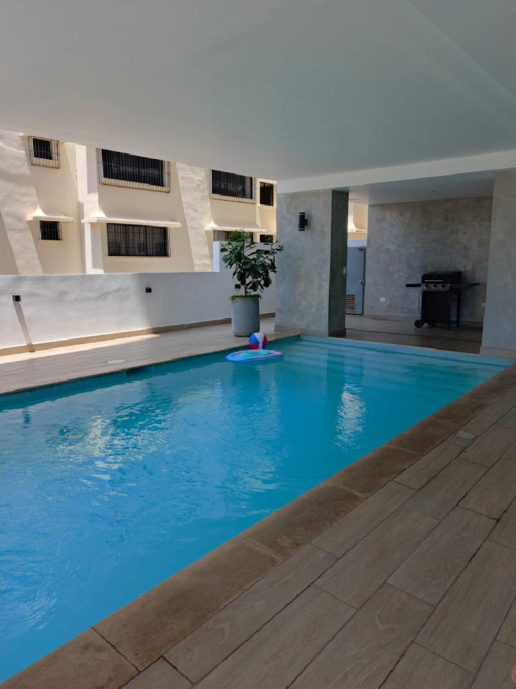 Apartamento en venta de 2 Habitaciones en Serralles