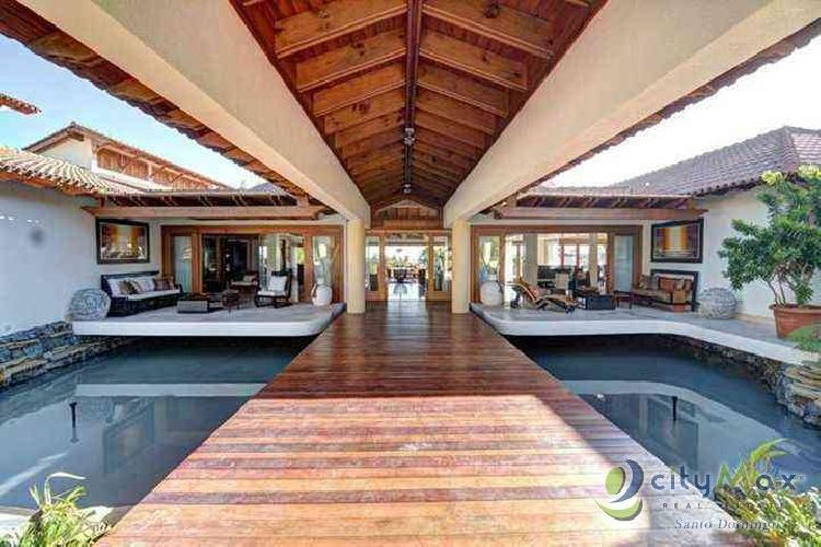 VILLA EN VENTA EN CASA DE CAMPO LA ROMANA REPUBLICA DOMINICANA