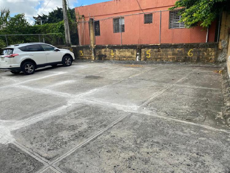 Edificio Residencial en Venta en Hainamosa