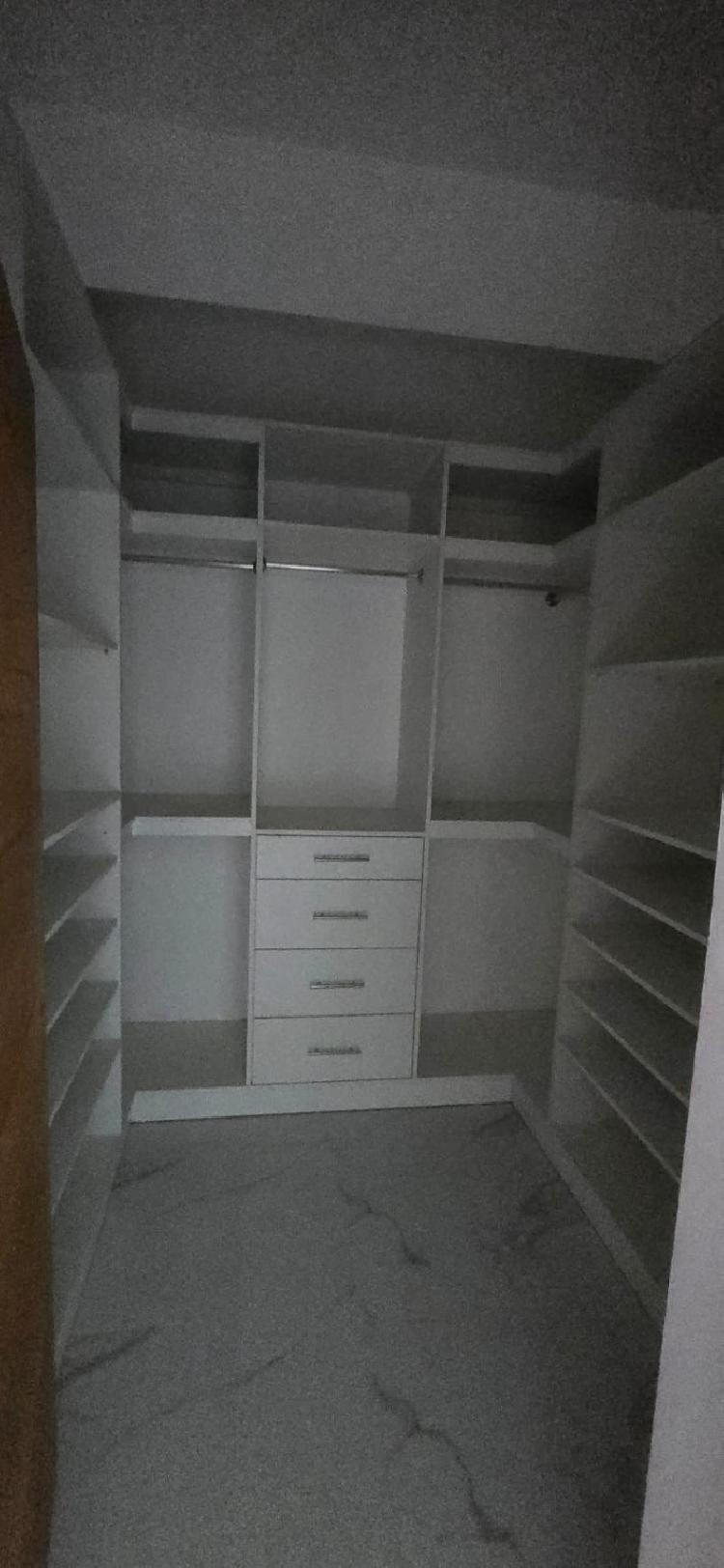 Apartamento en Venta en Cacicazgos