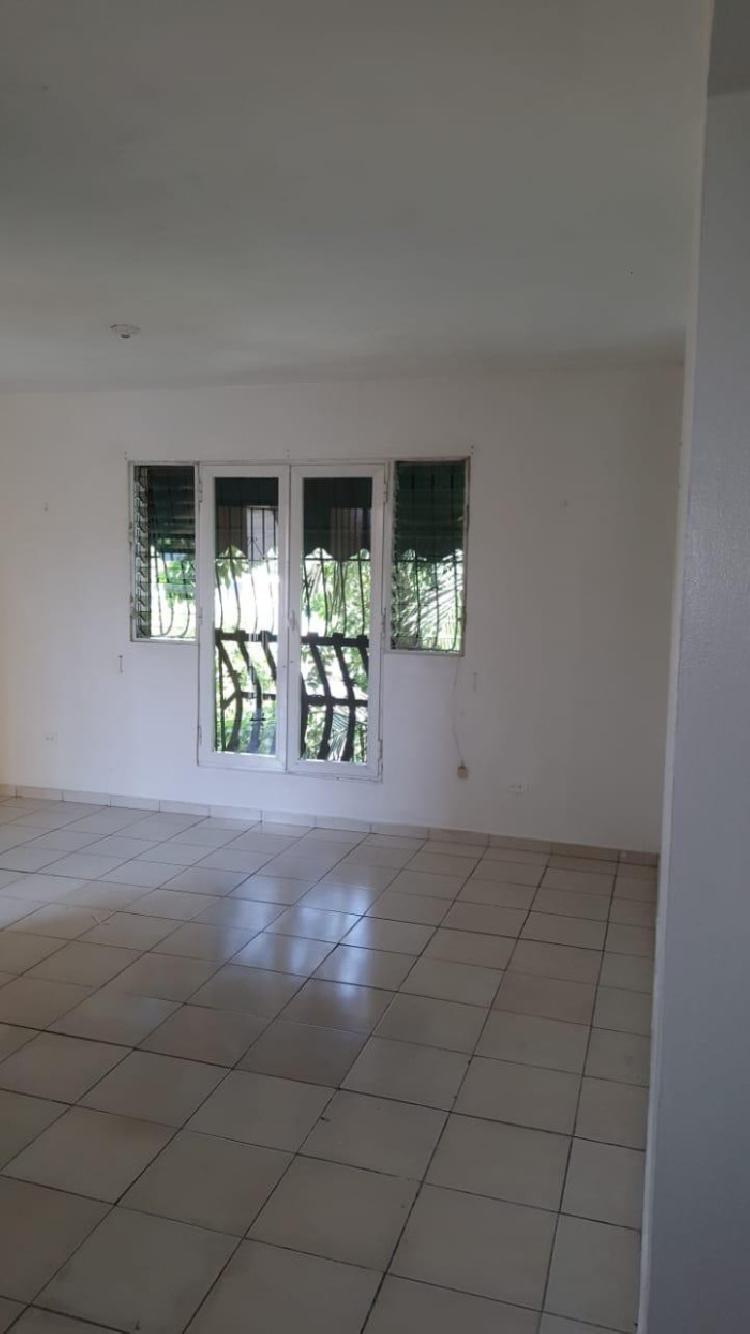 Edificio Residencial en Venta en Hainamosa