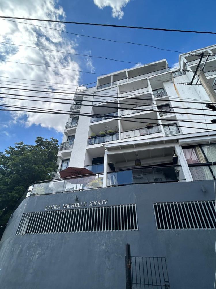 VENTA DE APARTAMENTO AMUEBLADO EN EL JULIETA MORALES 