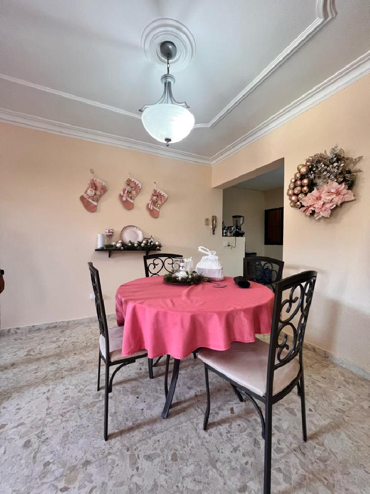 APARTAMENTO EN ALQUILER EN LA CASTELLANA 1ER NIVEL 