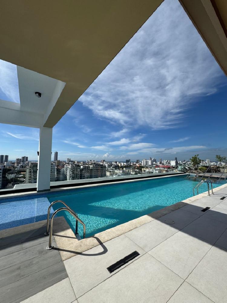Apartamento  en Evaristo Morales para  inversión ideal