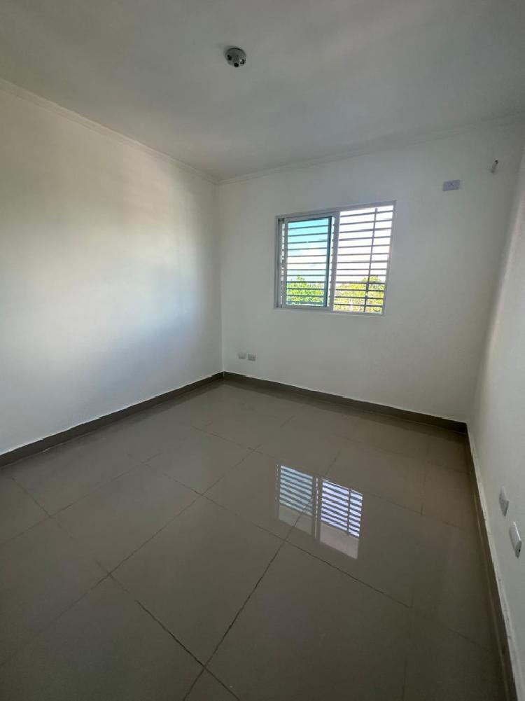 EN VENTA EN APARTAMENTO LAS PALMAS DE ALMA ROSA