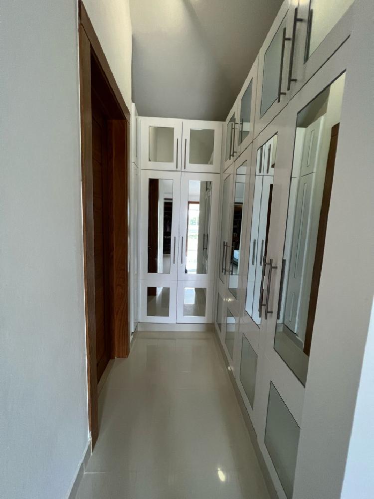 Espectacular Casa en Venta en Villa Gonzalez, Santiago 
