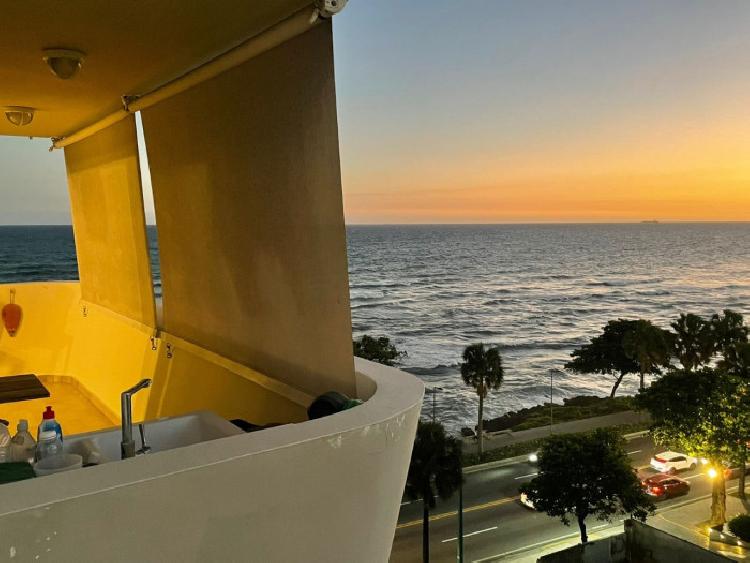 En Venta imponente  Apartamento  frent al mar  Malecon 