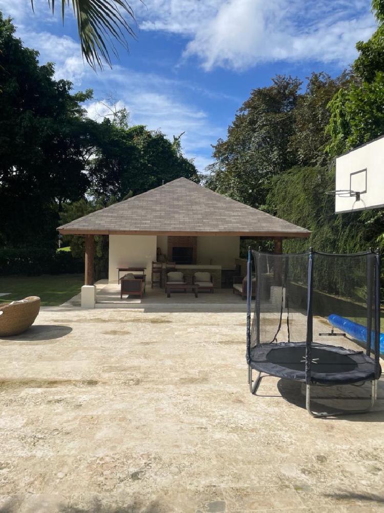  Venta Impresionante Villa en Juan Dolio casa de playa