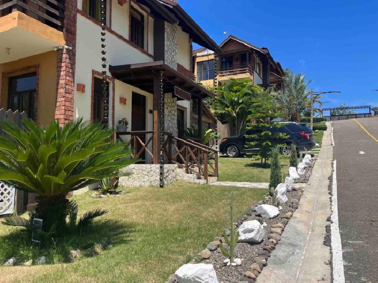 La villa en alquiler UBICADA EN JARABACOA  GREEN PARK