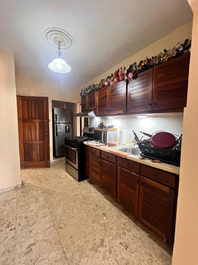 APARTAMENTO EN ALQUILER EN LA CASTELLANA 1ER NIVEL 