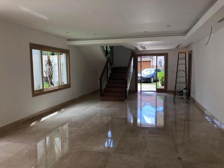 CASA EN VENTA EN QUINTAS DE CUESTA HERMOSA III