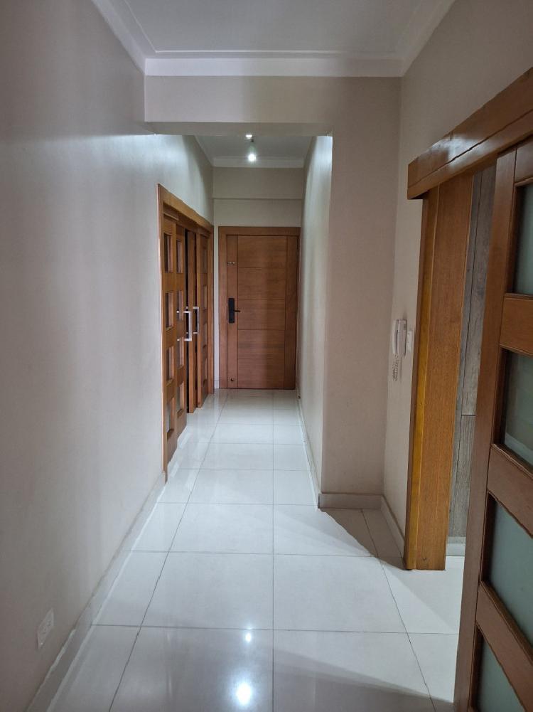 En venta Apartamento en Evaristo Morales