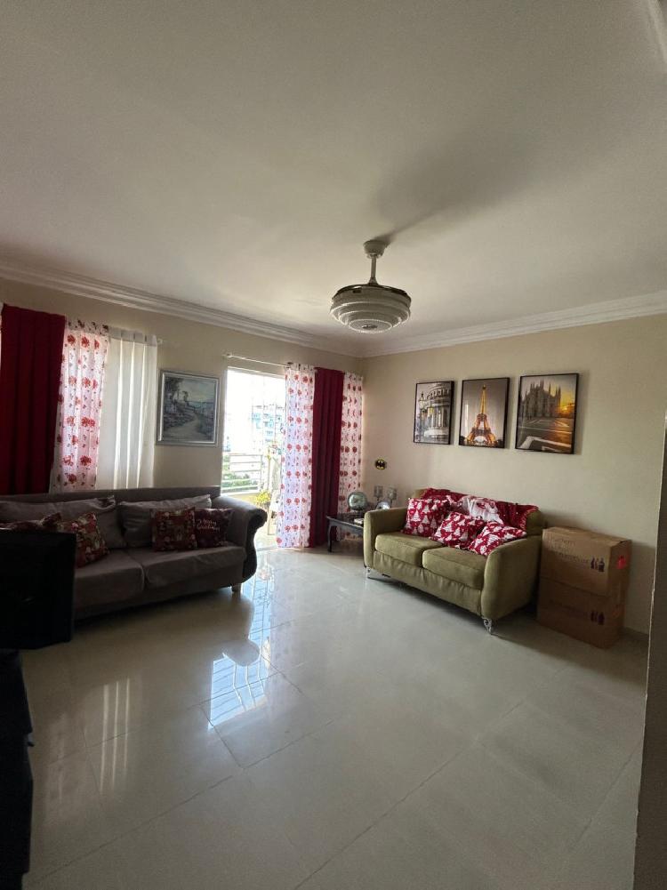 Venta de Apartamento en Evaristo Morales 