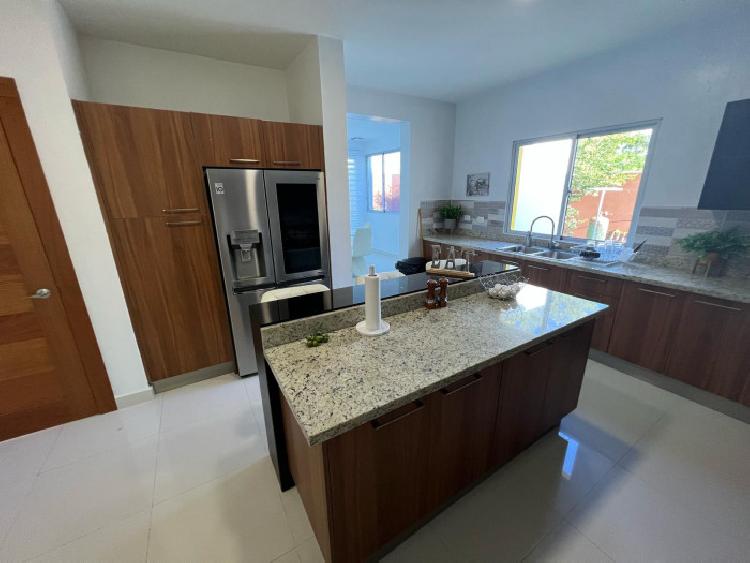 Espectacular Casa en Venta en Villa Gonzalez, Santiago 