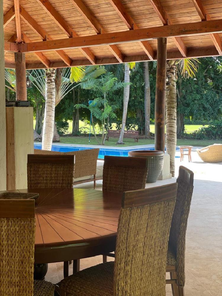  Venta Impresionante Villa en Juan Dolio casa de playa