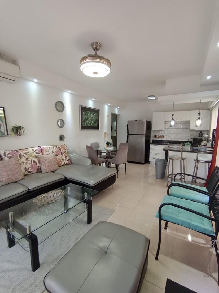  Apartamento Amueblado en alquiler en el Malecon 