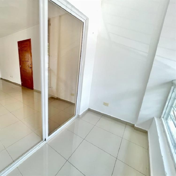 Venta de apartamento primer nivel en Don Honorio