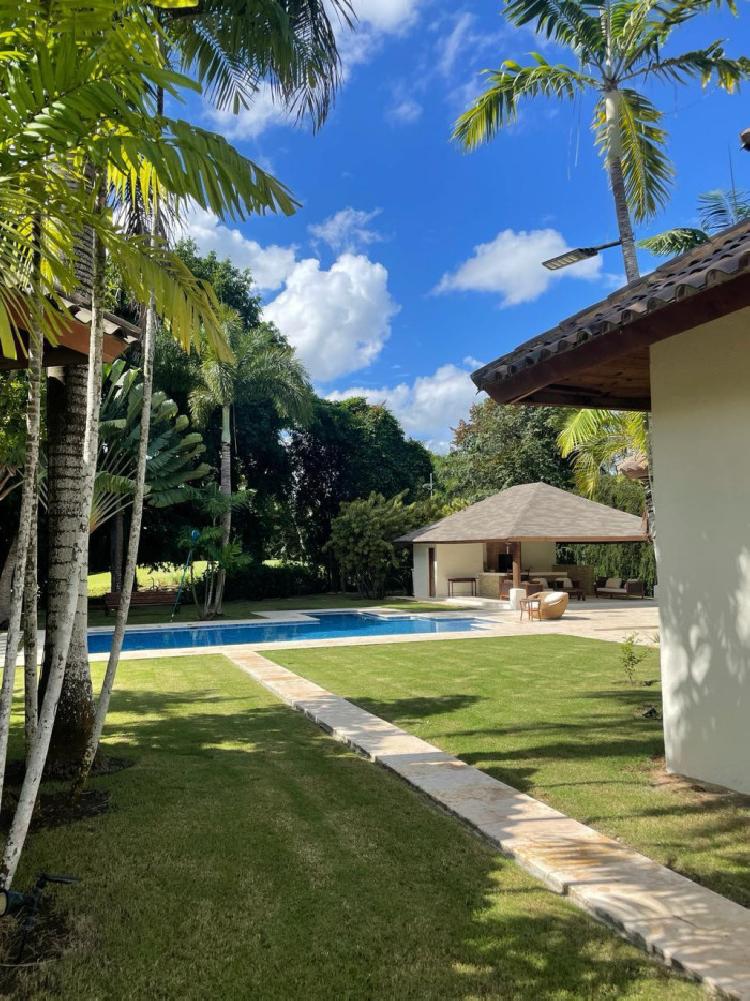  Venta Impresionante Villa en Juan Dolio casa de playa