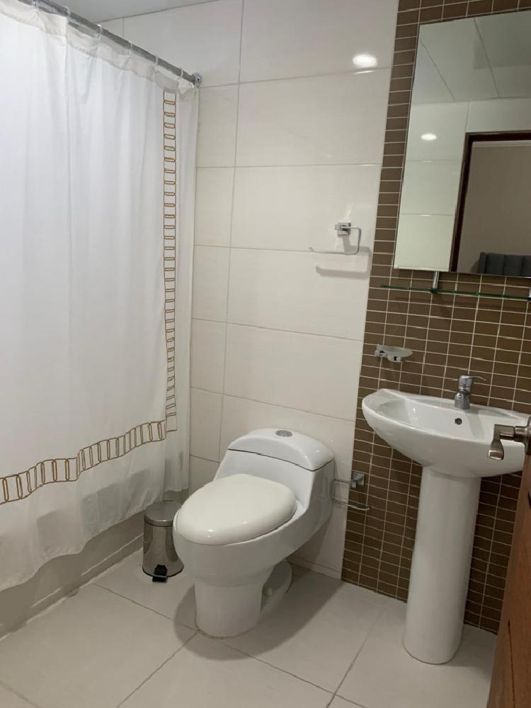  Apartamento Amueblado en Alquiler en Evaristo Morales