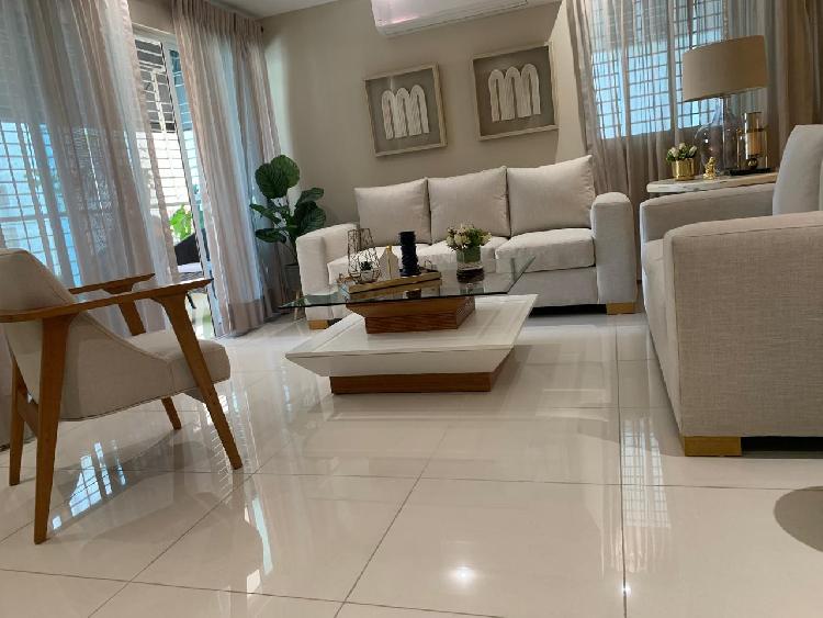  Apartamento Amueblado en Alquiler en Evaristo Morales