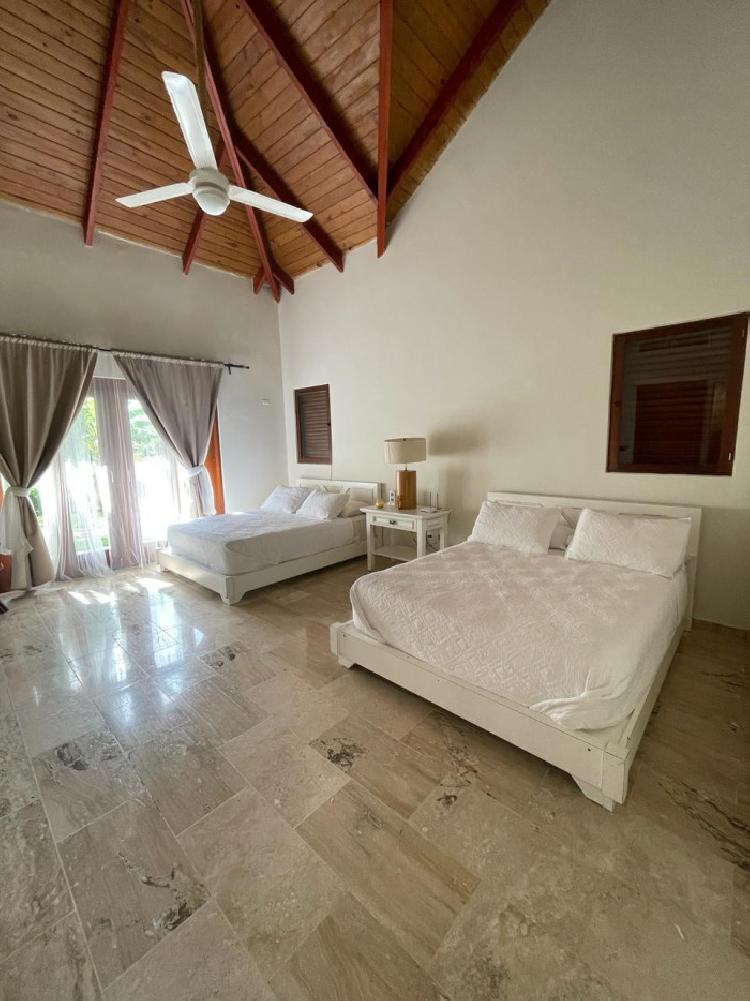  Venta Impresionante Villa en Juan Dolio casa de playa